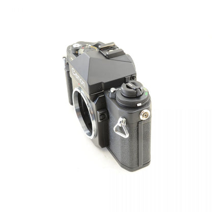 【中古】Canon New F-1 アイレベル フィルムカメラ ケース FD 28mm f/3.5 S.C. 単焦点 キヤノン セット S/N:172217