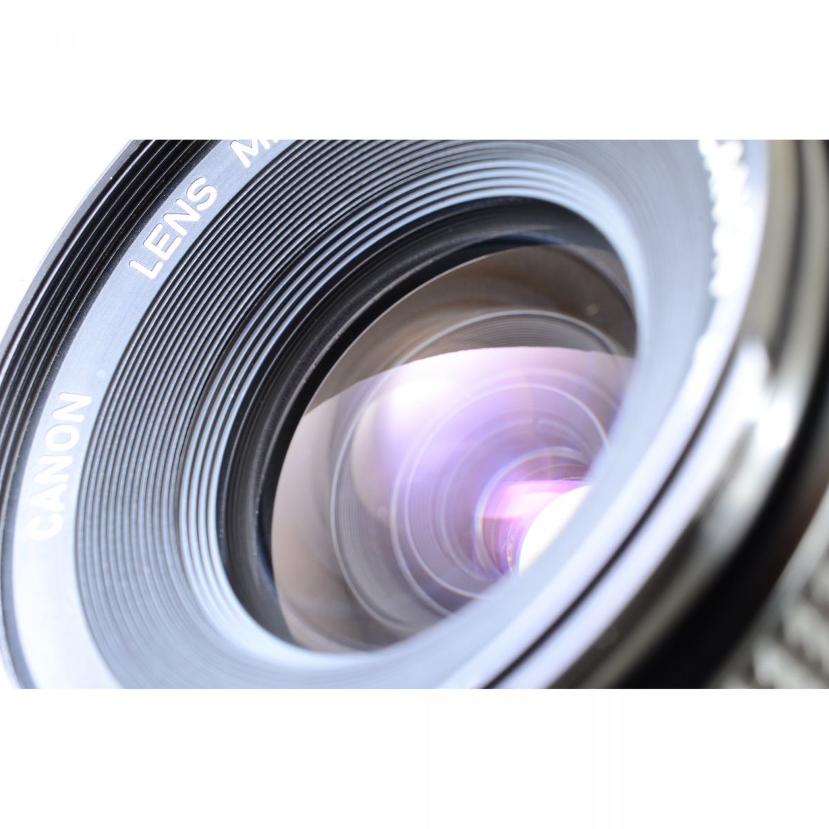 【中古】Canon New F-1 アイレベル フィルムカメラ ケース FD 28mm f/3.5 S.C. 単焦点 キヤノン セット S/N:172217