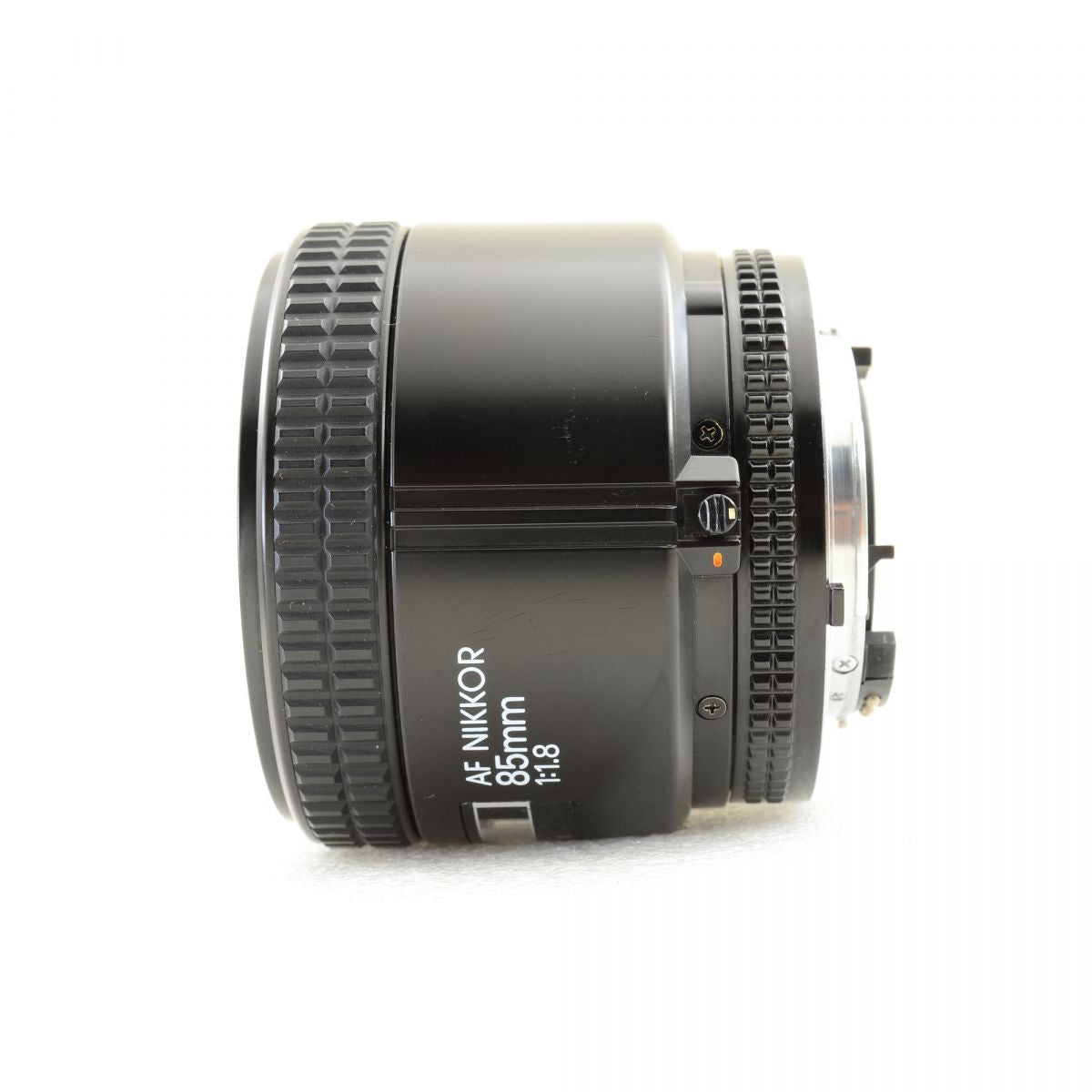 【中古】Nikon AF NIKKOR 85mm f/1.8 中望遠 単焦点 カメラレンズ 交換レンズ ニコン S/N:212965