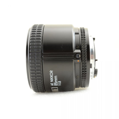【中古】Nikon AF NIKKOR 85mm f/1.8 中望遠 単焦点 カメラレンズ 交換レンズ ニコン S/N:212965