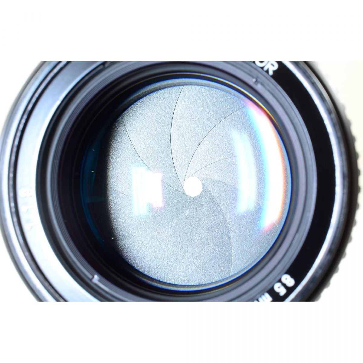 【中古】Nikon AF NIKKOR 85mm f/1.8 中望遠 単焦点 カメラレンズ 交換レンズ ニコン S/N:212965