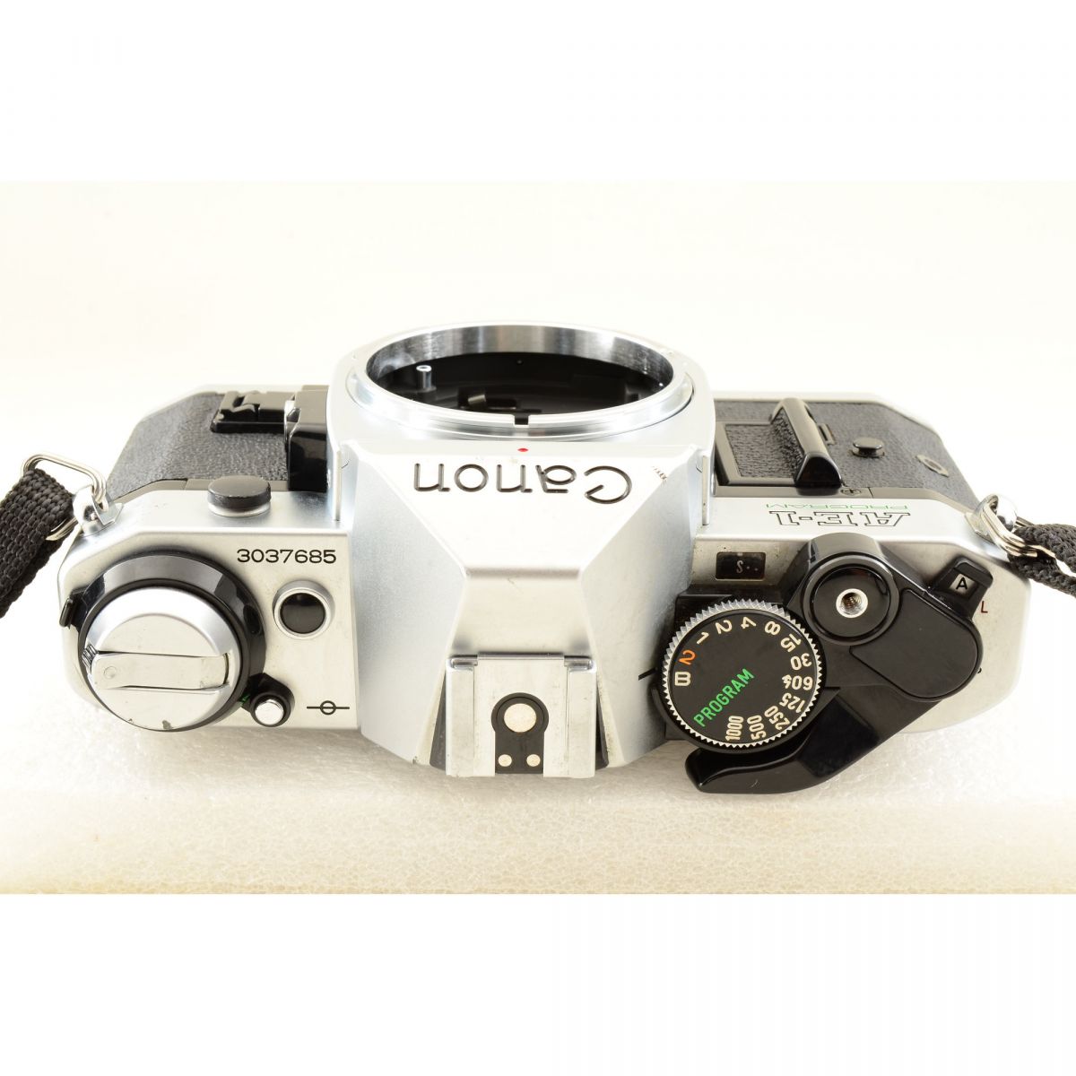 【中古】Canon AE-1 Program シルバー 一眼レフ フィルムカメラ New FD 35-70mm レンズ セット S/N:3037685