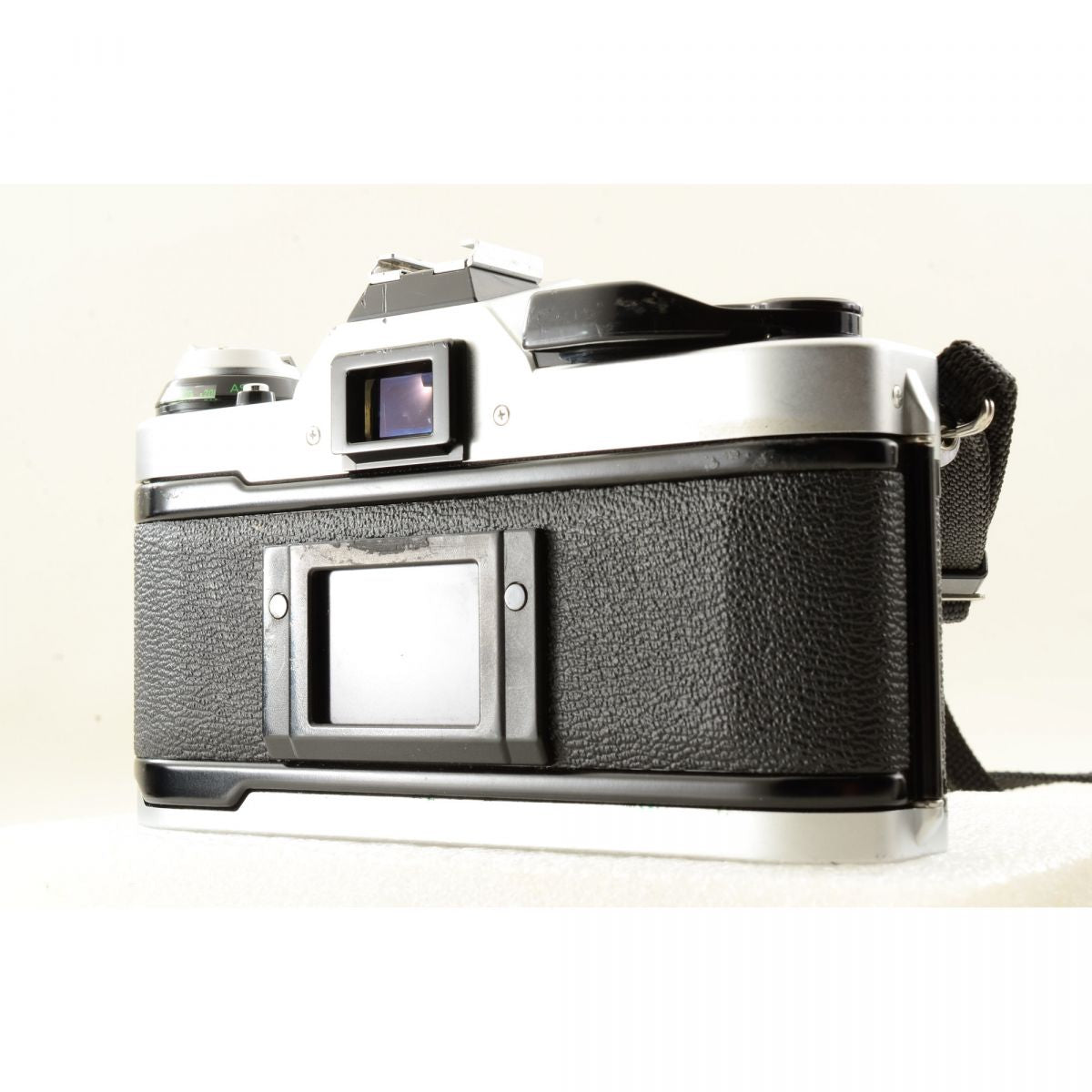 【中古】Canon AE-1 Program シルバー 一眼レフ フィルムカメラ New FD 35-70mm レンズ セット S/N:3037685