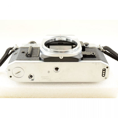 【中古】Canon AE-1 Program シルバー 一眼レフ フィルムカメラ New FD 35-70mm レンズ セット S/N:3037685