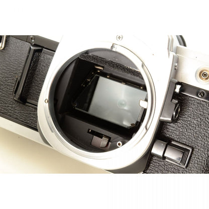 【中古】Canon AE-1 シルバー 35mm 一眼レフ フィルムカメラ キヤノン S/N:4557191