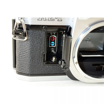 【中古】Canon AE-1 シルバー 35mm 一眼レフ フィルムカメラ キヤノン S/N:4557191