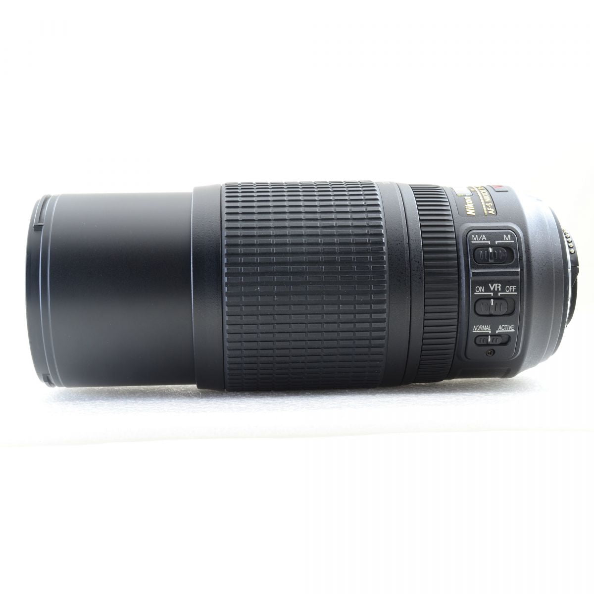 【中古】Nikon AF-S Zoom Nikkor 70-300mm f/4.5-5.6G ED IF VR ズーム フード付き カメラレンズ 交換レンズ ニコン S/N:2168401