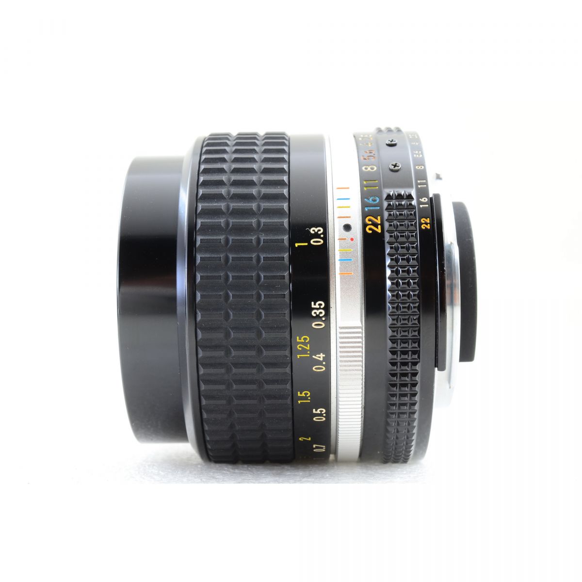 【中古】Nikon New FM2 後期 シルバー 35mm フィルムカメラ Ai-S 35mm f/2.8 レンズ セット S/N:8220491