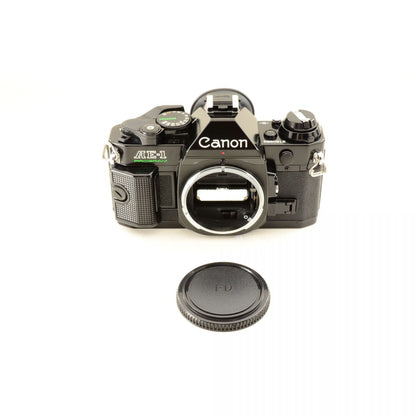 【中古】Canon AE-1 Program ブラック 35mm 一眼レフ フィルムカメラ キヤノン S/N:360982