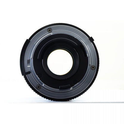 【中古】Nikon New FM2 後期 シルバー 35mm フィルムカメラ Ai-S 35mm f/2.8 レンズ セット S/N:8220491