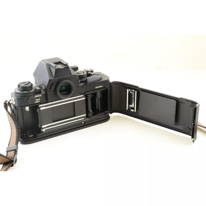 【中古】Canon New F-1 アイレベル New FD 50mm f/1.4 フィルムカメラ 50mm F1.4 単焦点レンズ キャノン S/N: 234834