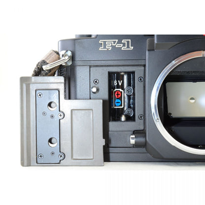 【中古】Canon New F-1 アイレベル New FD 50mm f/1.4 フィルムカメラ 50mm F1.4 単焦点レンズ キャノン S/N: 234834