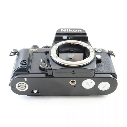 【中古】Nikon FA ブラック Ai-S NIKKOR 50mm f/1.8 パンケーキ 単焦点レンズ フィルムカメラ ニコン S/N: 5177093