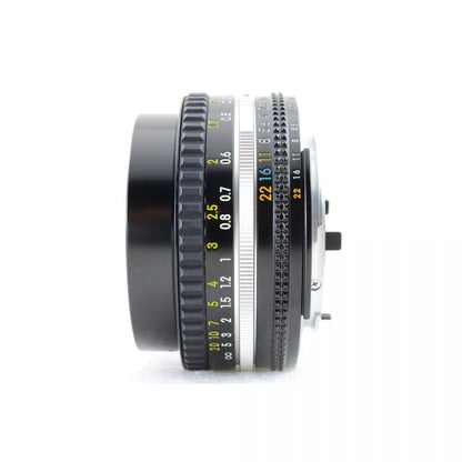 【中古】Nikon FA ブラック Ai-S NIKKOR 50mm f/1.8 パンケーキ 単焦点レンズ フィルムカメラ ニコン S/N: 5177093