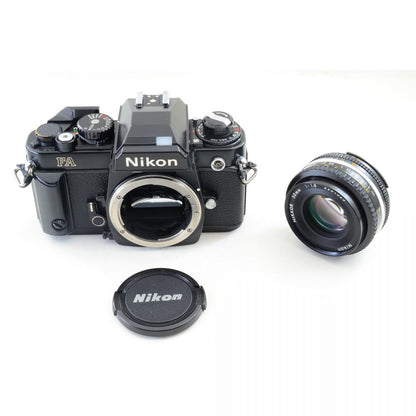 【中古】Nikon FA ブラック Ai-S NIKKOR 50mm f/1.8 パンケーキ 単焦点レンズ フィルムカメラ ニコン S/N: 5177093
