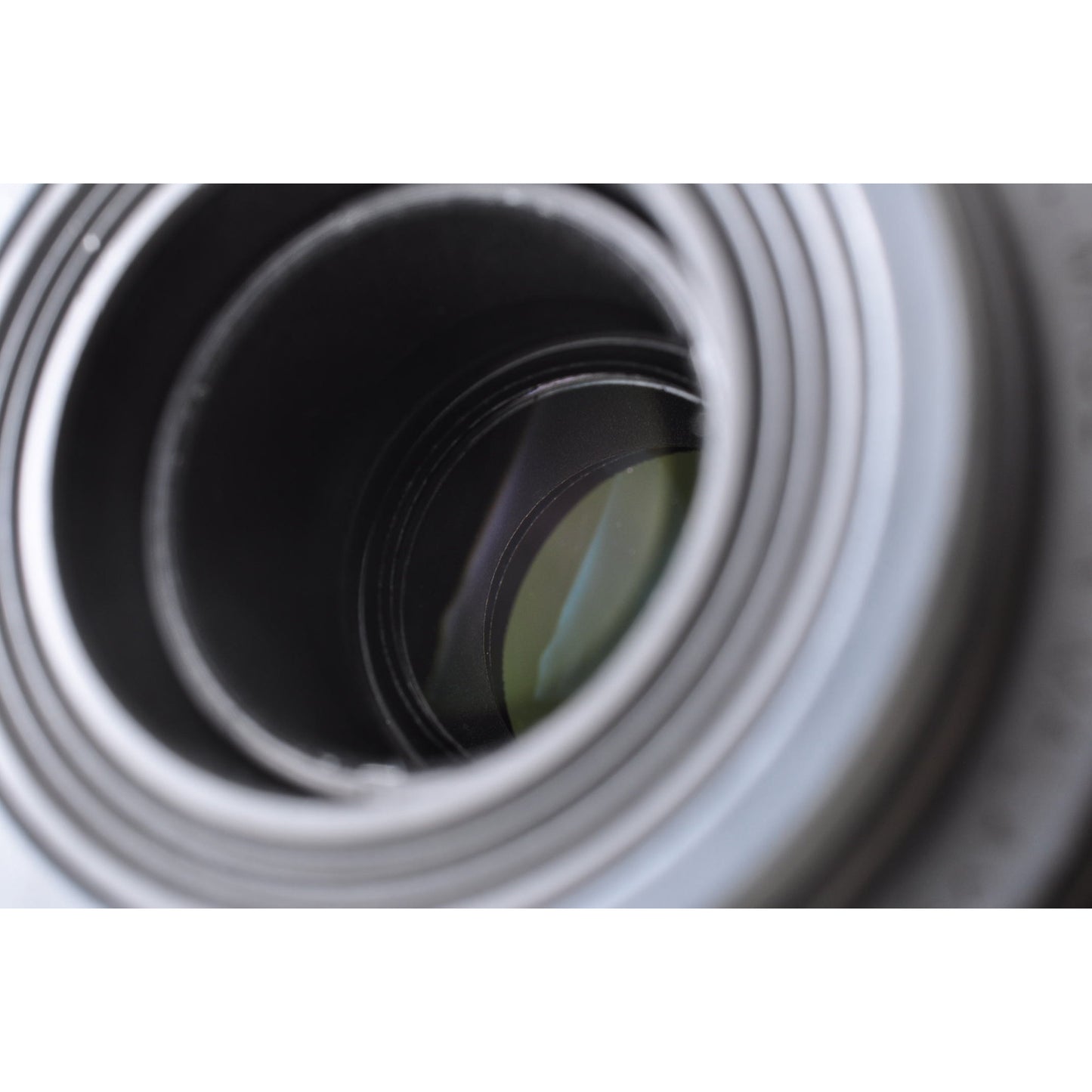 Canon EF-S 55-250mm f4-5.6 IS 望遠 ズーム Canon EF-Sマウント用 カメラレンズ 交換レンズ キャノン