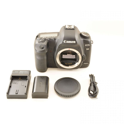 【中古】Canon EOS 5D Mark II 21.1MP 一眼レフ デジタルカメラボディ キャノン シャッター回数 : 約37550ショット