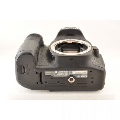 【中古】Canon EOS 80D EF-S 18-135mm IS USM 一眼レフ デジタルカメラ キャノン