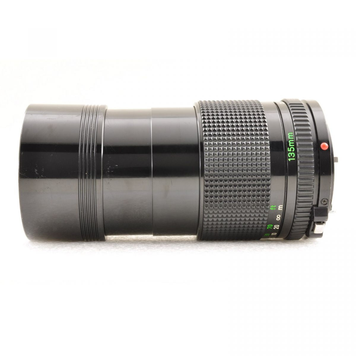 【中古】Canon AE-1 ブラック 35mm 一眼レフ フィルムカメラ ボディ +New FD 135mm F3.5 MF ポートレート 単焦点 交換レンズ キャノン 　