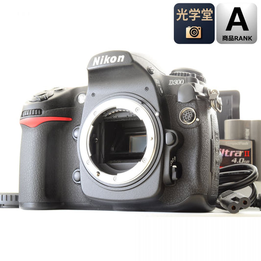 【中古】Nikon D300 12.3MP 一眼レフ デジタルカメラ ニコン S/N:2058104