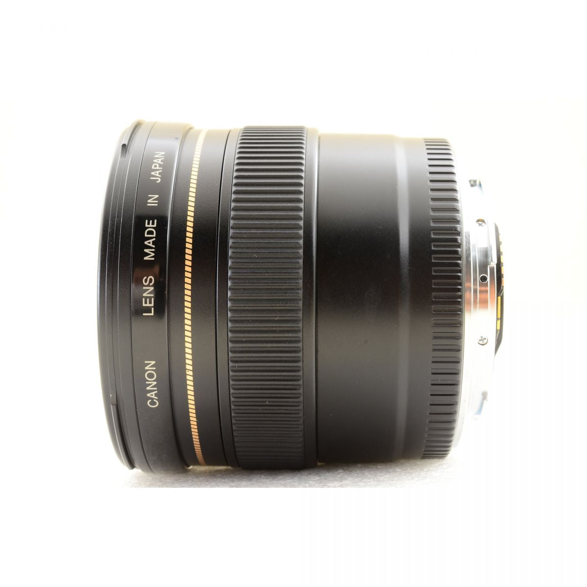 【中古】Canon EF 20mm F2.8 USM 単焦点 カメラレンズ 交換レンズ キヤノン S/N:2100126B