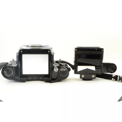 【中古】Pentax 6x7 67 TTL ミラーアップ 中判 フィルムカメラ SMC マクロ タクマー 135mm f/4 単焦点レンズ セット ペンタックス S/N:4098176