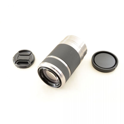 【中古】Sony E 55-210mm F4.5-6.3 OSS シルバー ズーム カメラレンズ 交換レンズ ソニー S/N:2431690