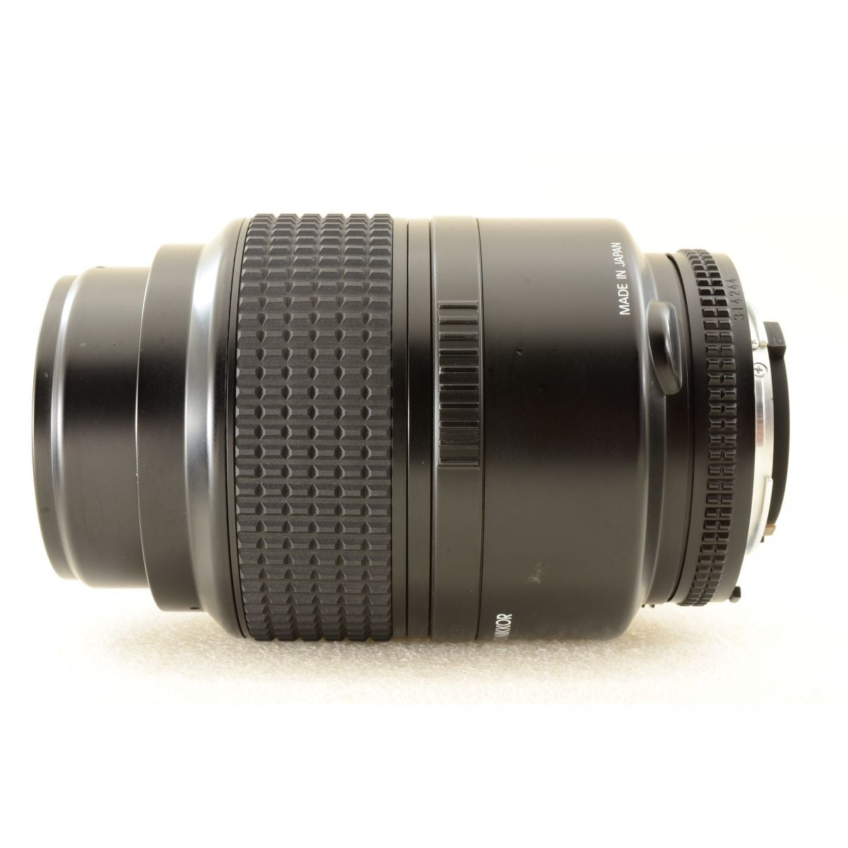 【中古】Nikon AF Micro NIKKOR 105mm f/2.8 中望遠 マクロ 単焦点レンズ ニコン S/N: 314244