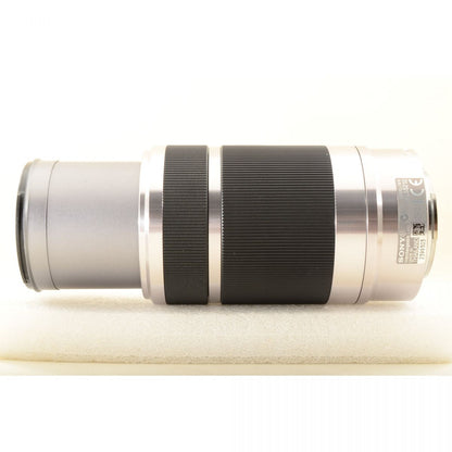【中古】Sony E 55-210mm f/4.5-6.3 OSS SEL55210 ズーム 交換レンズ フード ソニー カメラレンズ