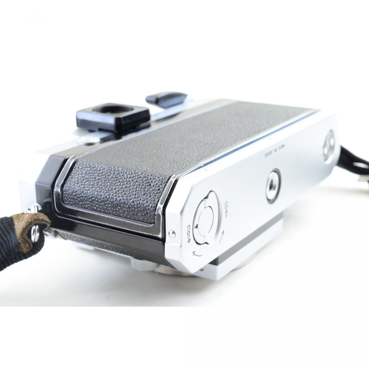 【中古】Nikon F アイレベル シルバー 35mm フィルムカメラ + NIKKOR-H Auto 50mm f/2 非Ai 標準 単焦点レンズ ニコン S/N: 7204004