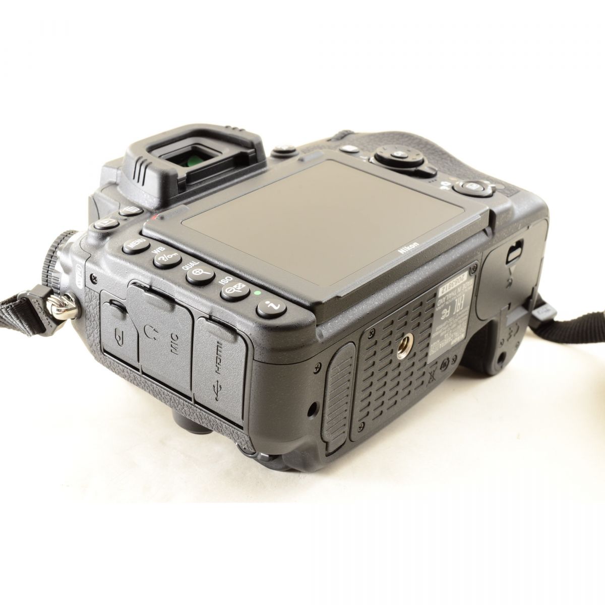 【中古】Nikon D750 24.3MP 一眼レフ デジタルカメラ