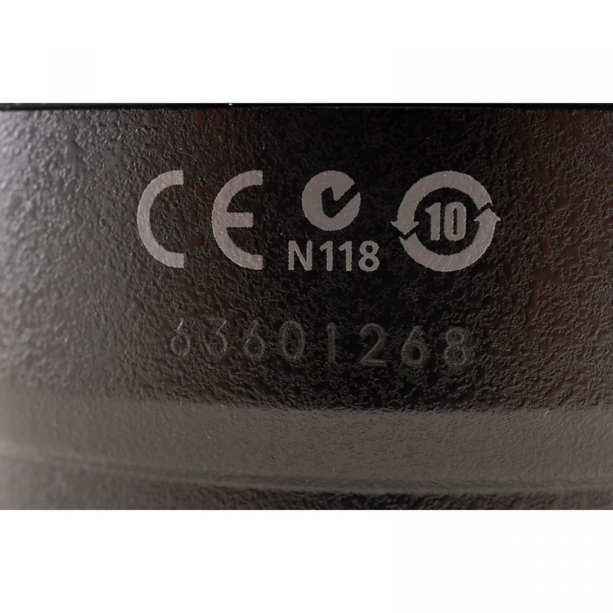 【中古】Canon EF-S 10-22mm F3.5-4.5 USM 一眼レフ 広角 EFマウント用 カメラレンズ 交換レンズ キャノン , フード付き