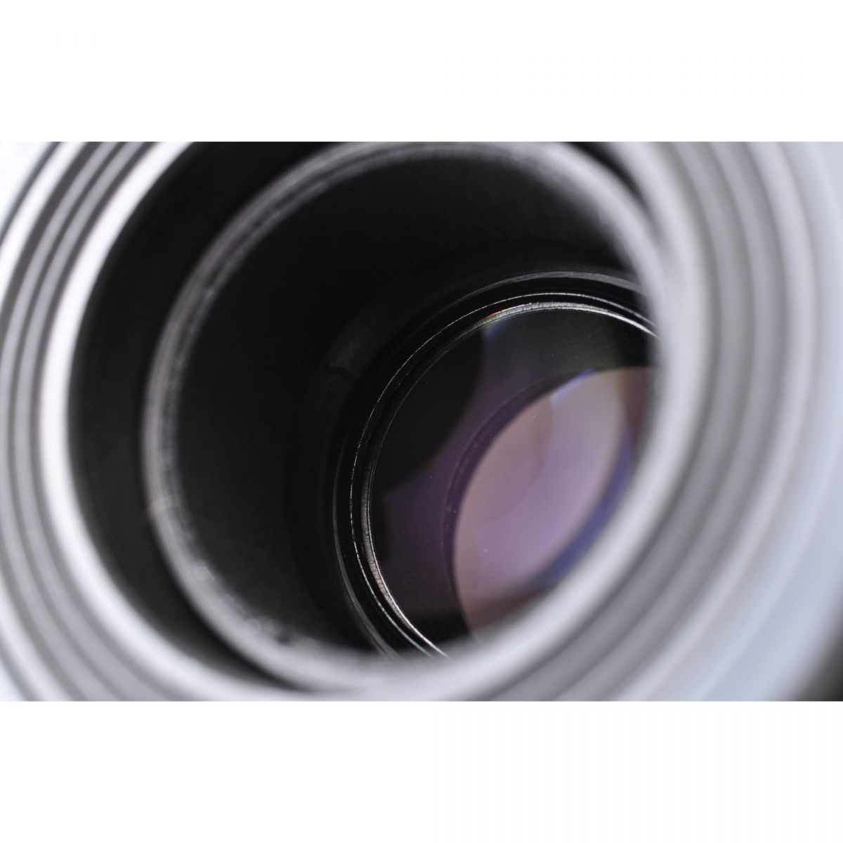 【中古】Canon EF-S 55-250mm f/4-5.6 IS ズーム カメラレンズ 交換レンズ キャノン
