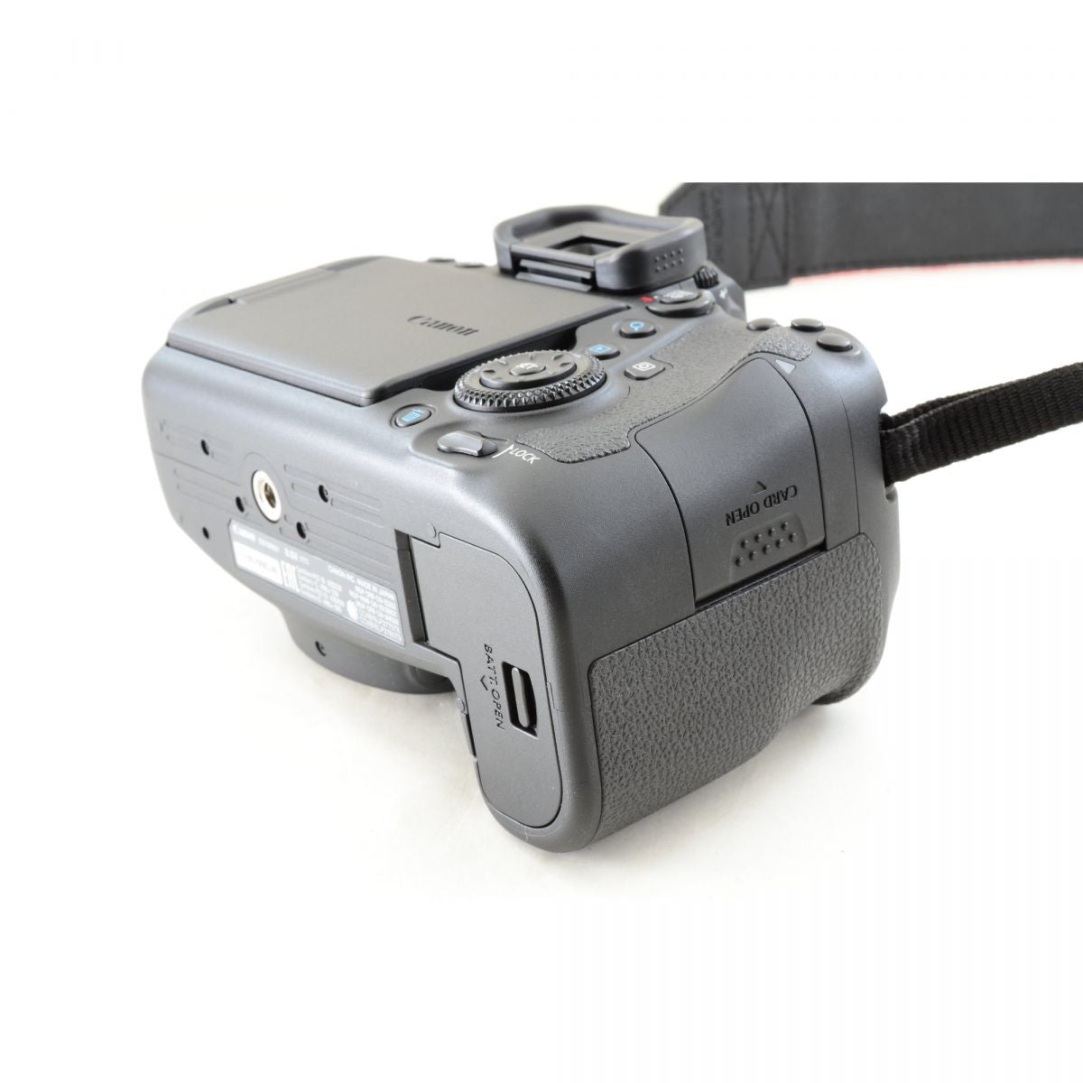 【中古】Canon EOS 6D Mark II ボディ 2620万画素 デジタル一眼レフカメラ キャノン S/N: 151052000246