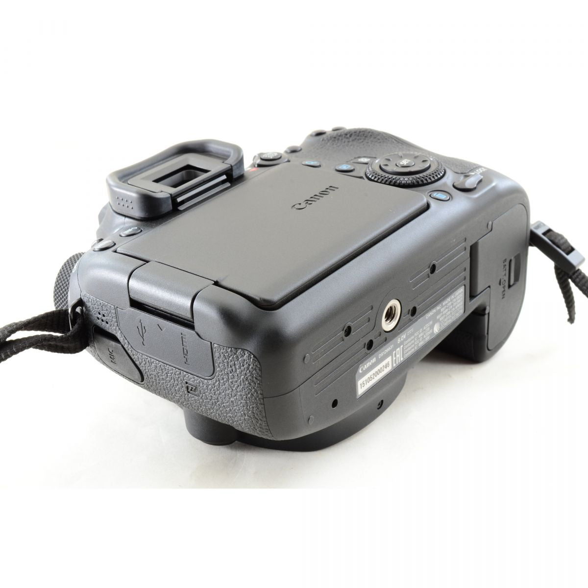 【中古】Canon EOS 6D Mark II ボディ 2620万画素 デジタル一眼レフカメラ キャノン S/N: 151052000246