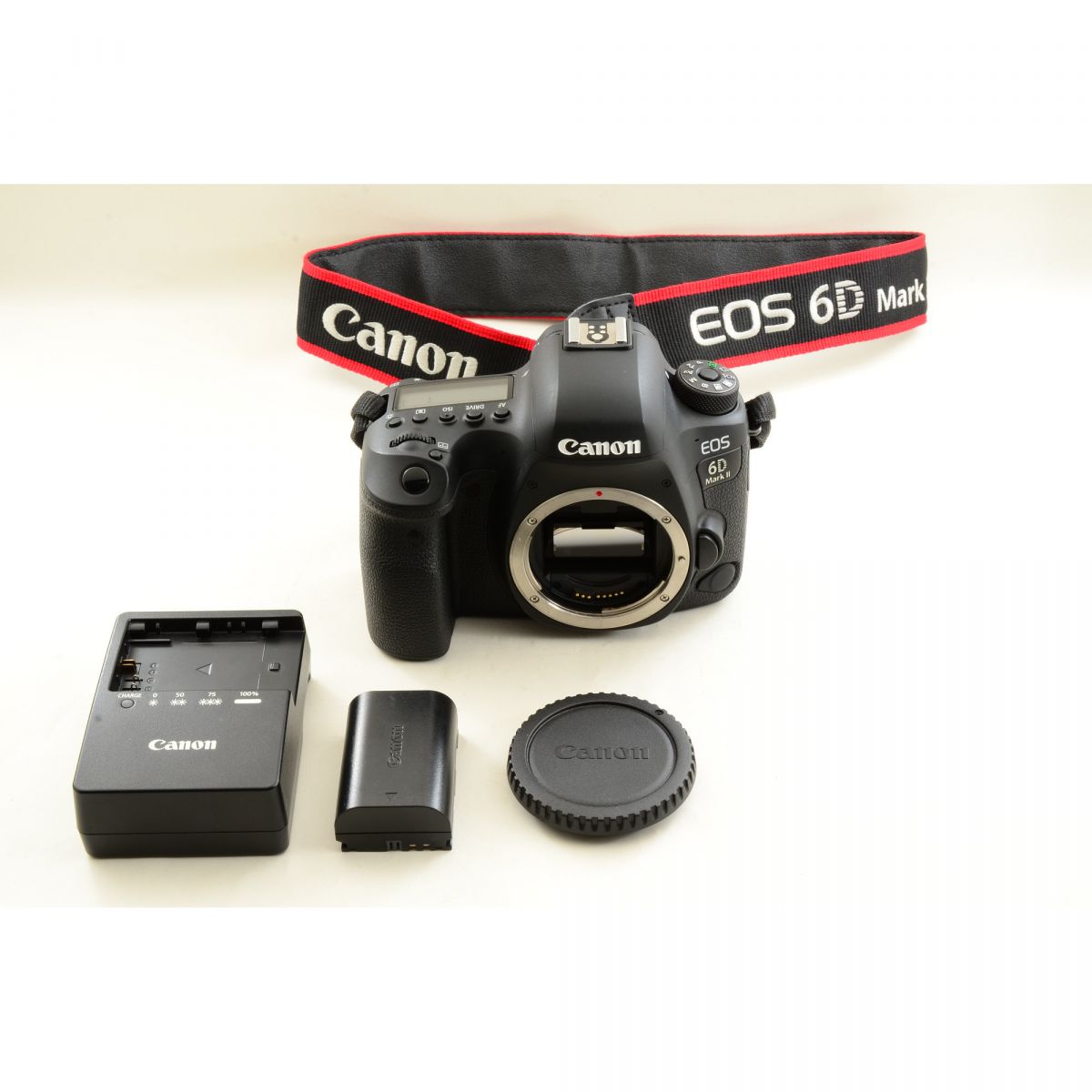 【中古】Canon EOS 6D Mark II ボディ 2620万画素 デジタル一眼レフカメラ キャノン S/N: 151052000246