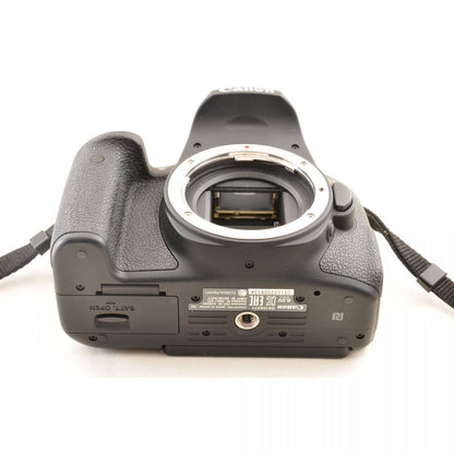 【中古】Canon EOS Kiss X8i 一眼レフ 18-55mm 55-250mm ダブルズーム デジタルカメラ キャノン