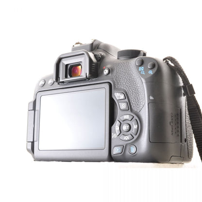 【中古】Canon EOS Kiss X8i 一眼レフ 18-55mm 55-250mm ダブルズーム デジタルカメラ キャノン