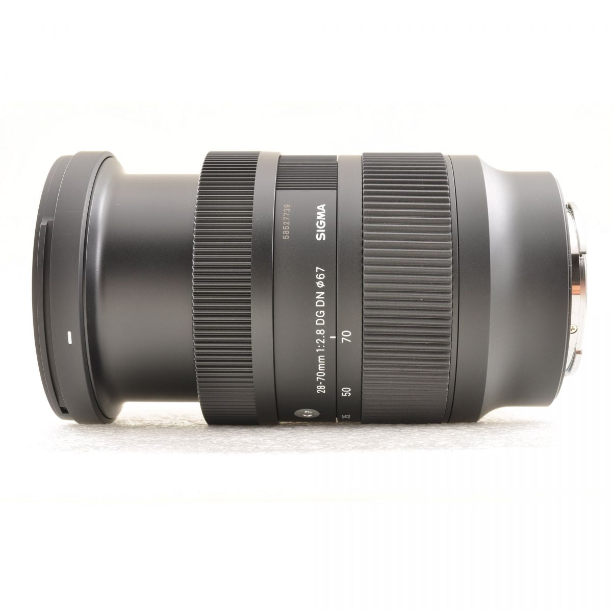 【中古】Sigma 28-70mm f/2.8 DG DN Sony Eマウント用 元箱 フード ズーム カメラレンズ 交換レンズ シグマ