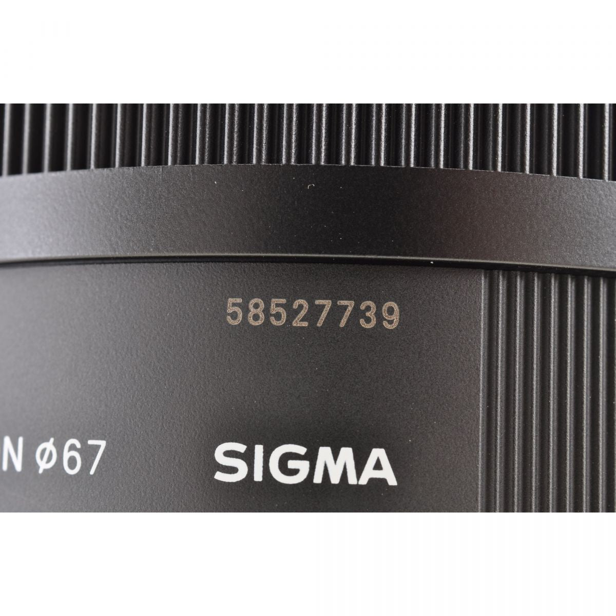 【中古】Sigma 28-70mm f/2.8 DG DN Sony Eマウント用 元箱 フード ズーム カメラレンズ 交換レンズ シグマ