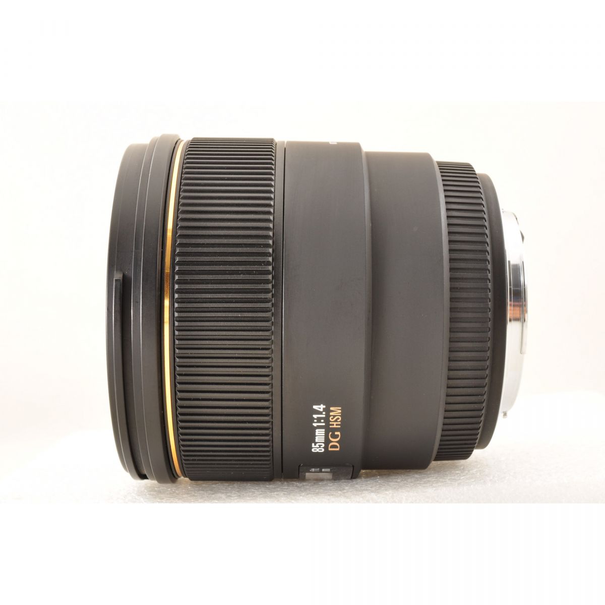【中古】SIGMA EX 85mm F1.4 DG HSM Canon EFマウント用 単焦点レンズ カメラレンズ 交換レンズ シグマ