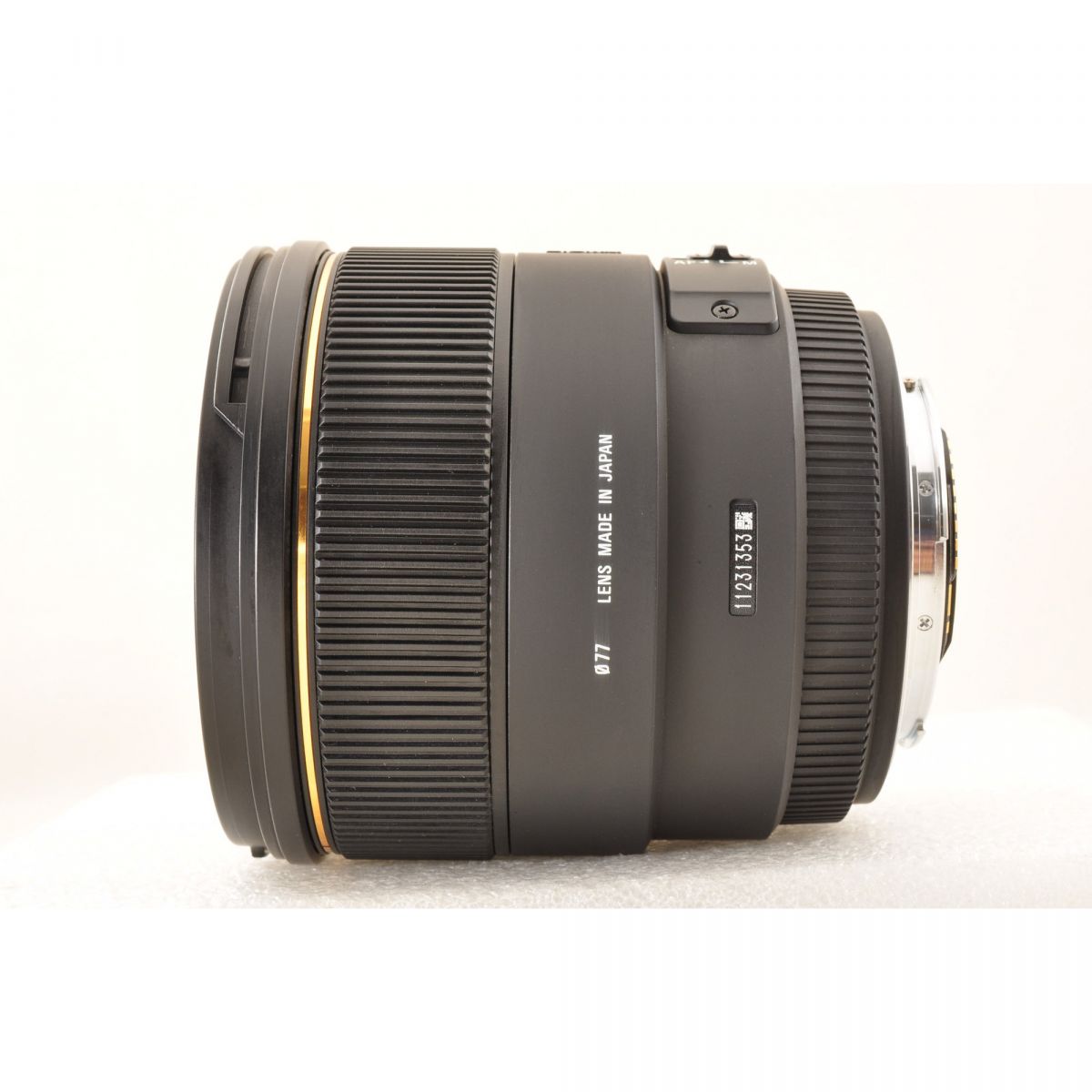 【中古】SIGMA EX 85mm F1.4 DG HSM Canon EFマウント用 単焦点レンズ カメラレンズ 交換レンズ シグマ