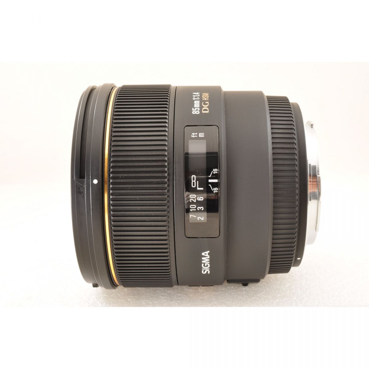 【中古】SIGMA EX 85mm F1.4 DG HSM Canon EFマウント用 単焦点レンズ カメラレンズ 交換レンズ シグマ