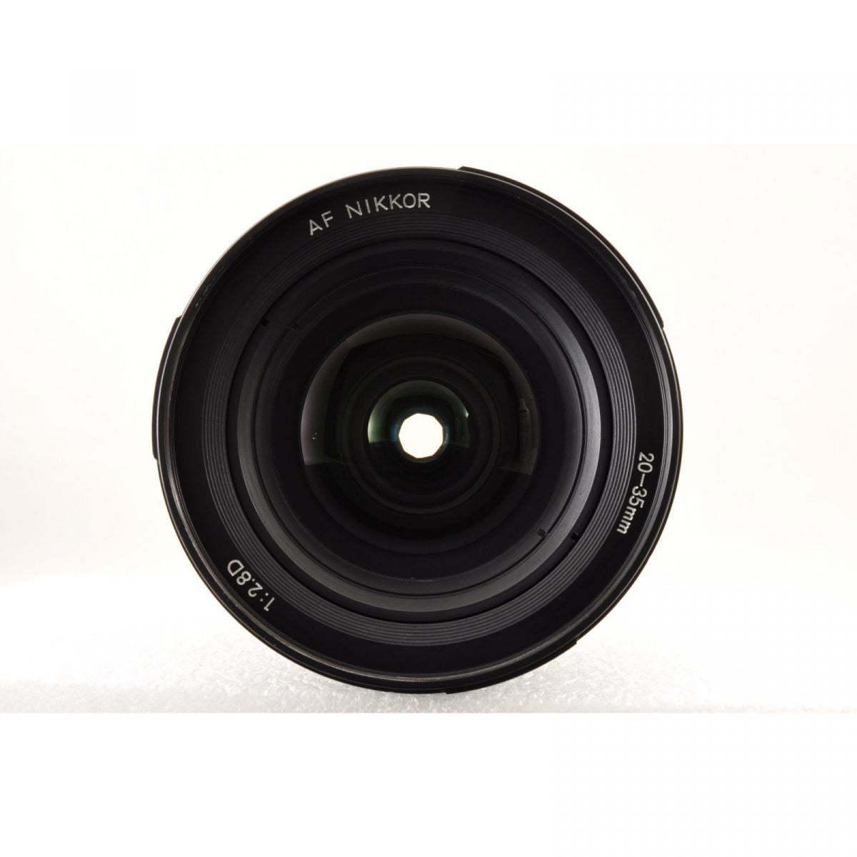 【中古】Nikon AF Nikkor 20-35mm f2.8 D 広角 ニコン Fマウント用 カメラレンズ 交換レンズ ニコン , フード付き