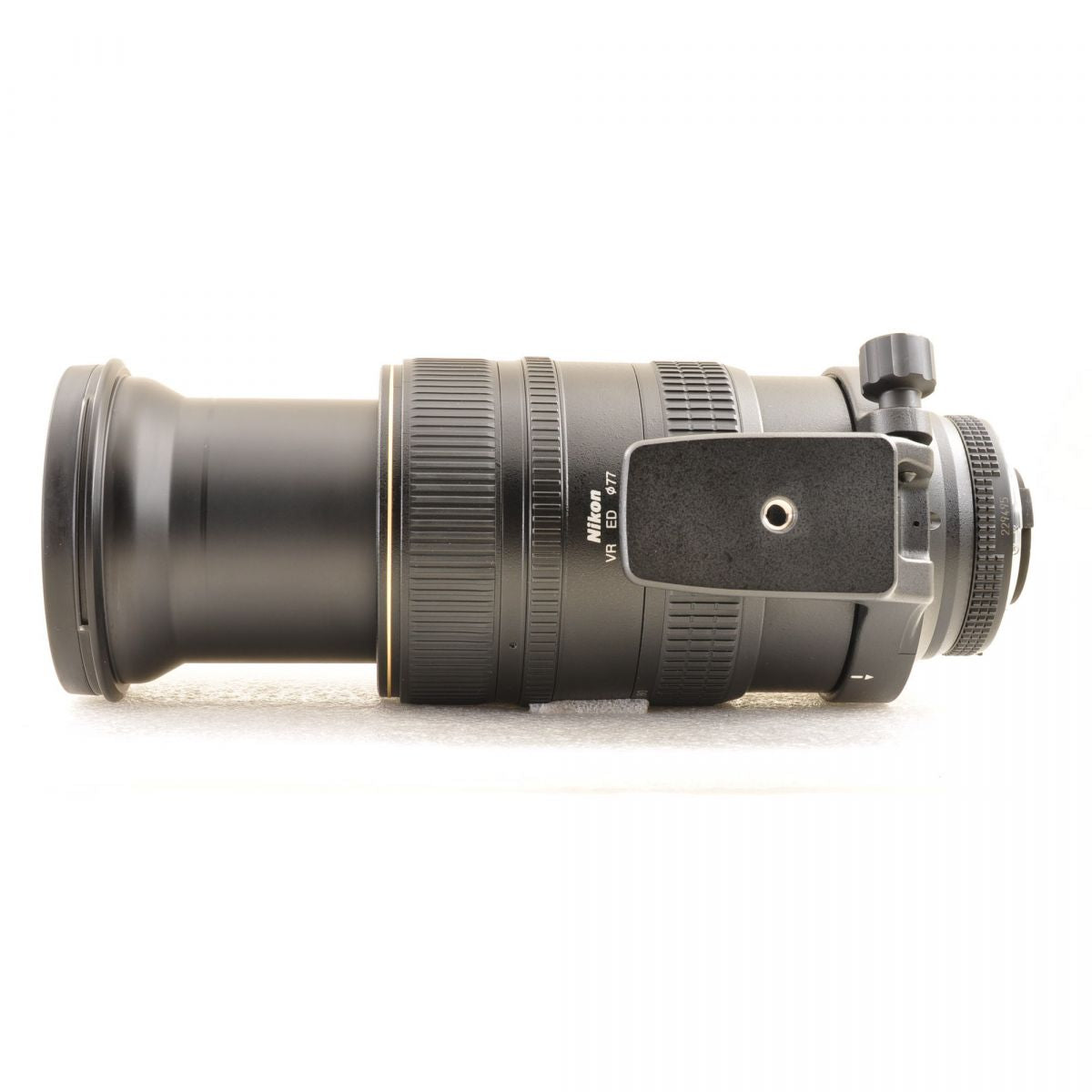 【中古】Nikon AF 80-400mm f/4.5-5.6D ED VR ズーム 元箱 フード ケース カメラレンズ 交換レンズ ニコン