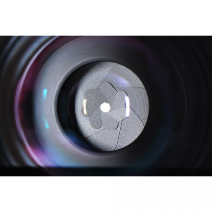 【中古】Nikon Ai NIKKOR 28mm f/2.8 単焦点 フード カメラレンズ 交換レンズ ニコン