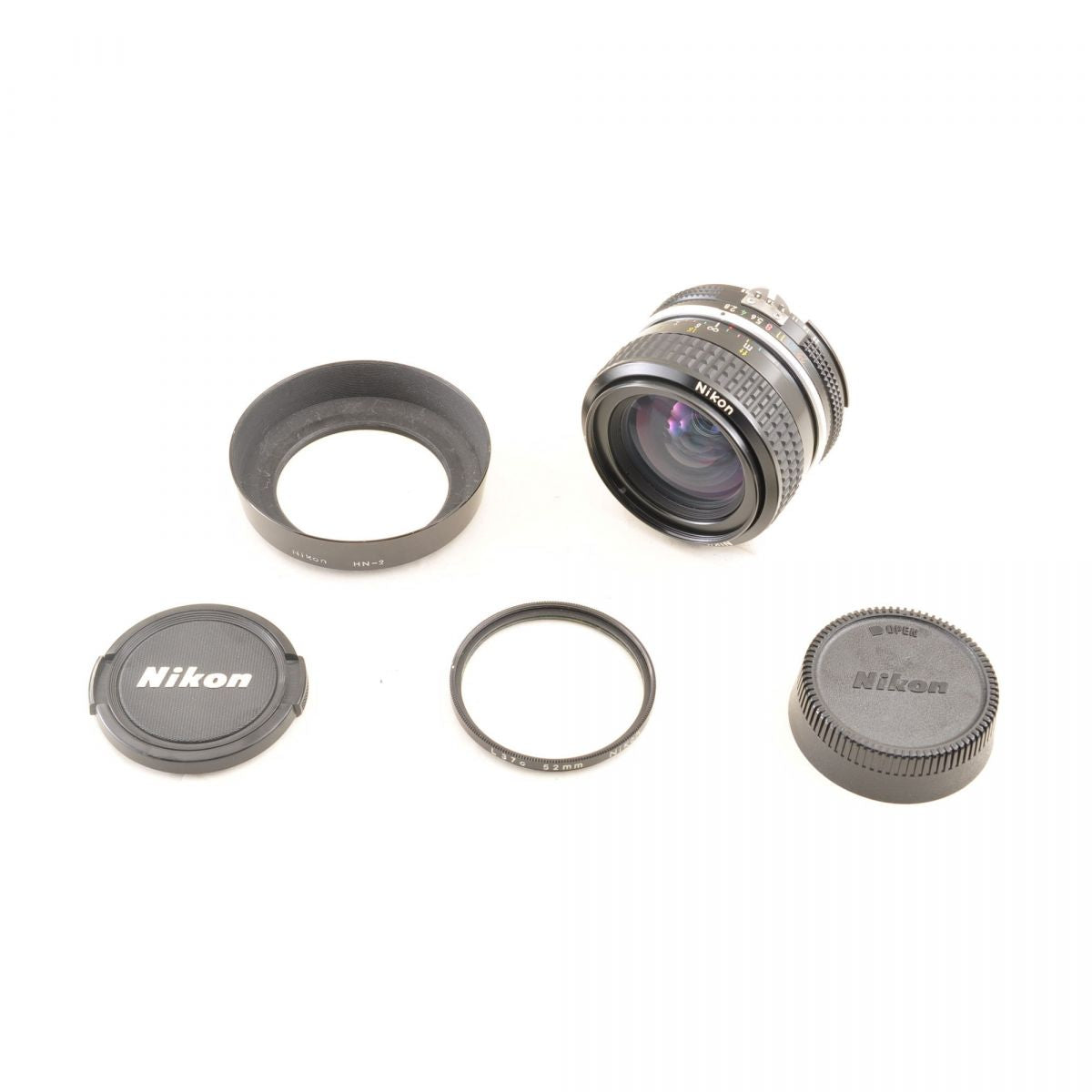 【中古】Nikon Ai NIKKOR 28mm f/2.8 単焦点 フード カメラレンズ 交換レンズ ニコン