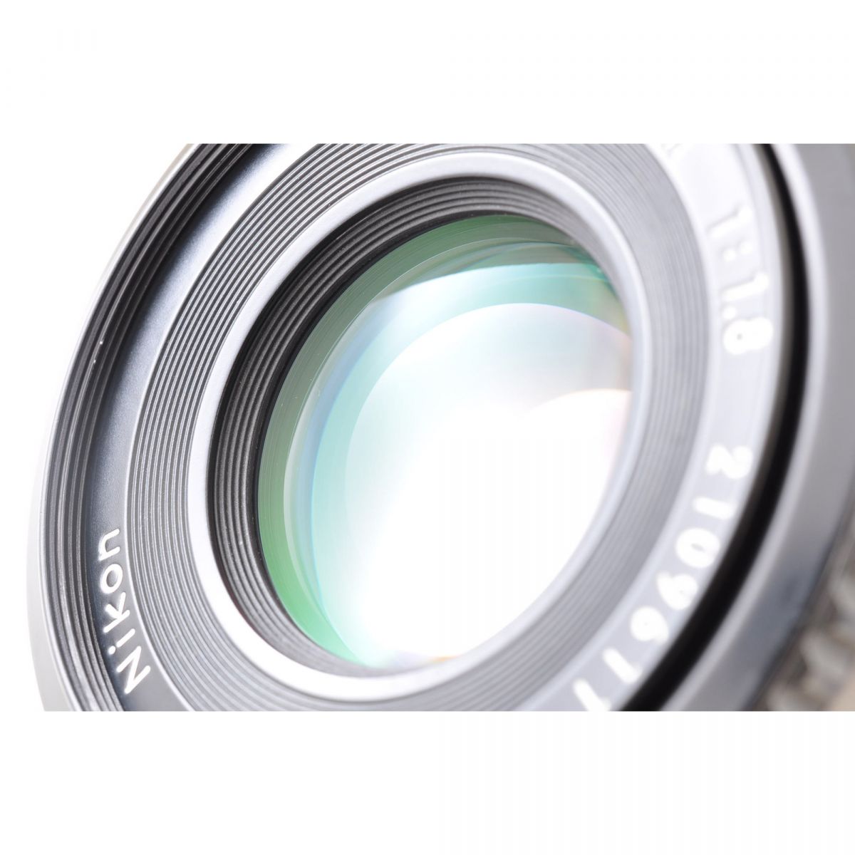 【中古】Nikon Nikkor Ai-s 50mm f/1.8 Pancake 単焦点 MF ニコン カメラレンズ 交換レンズ