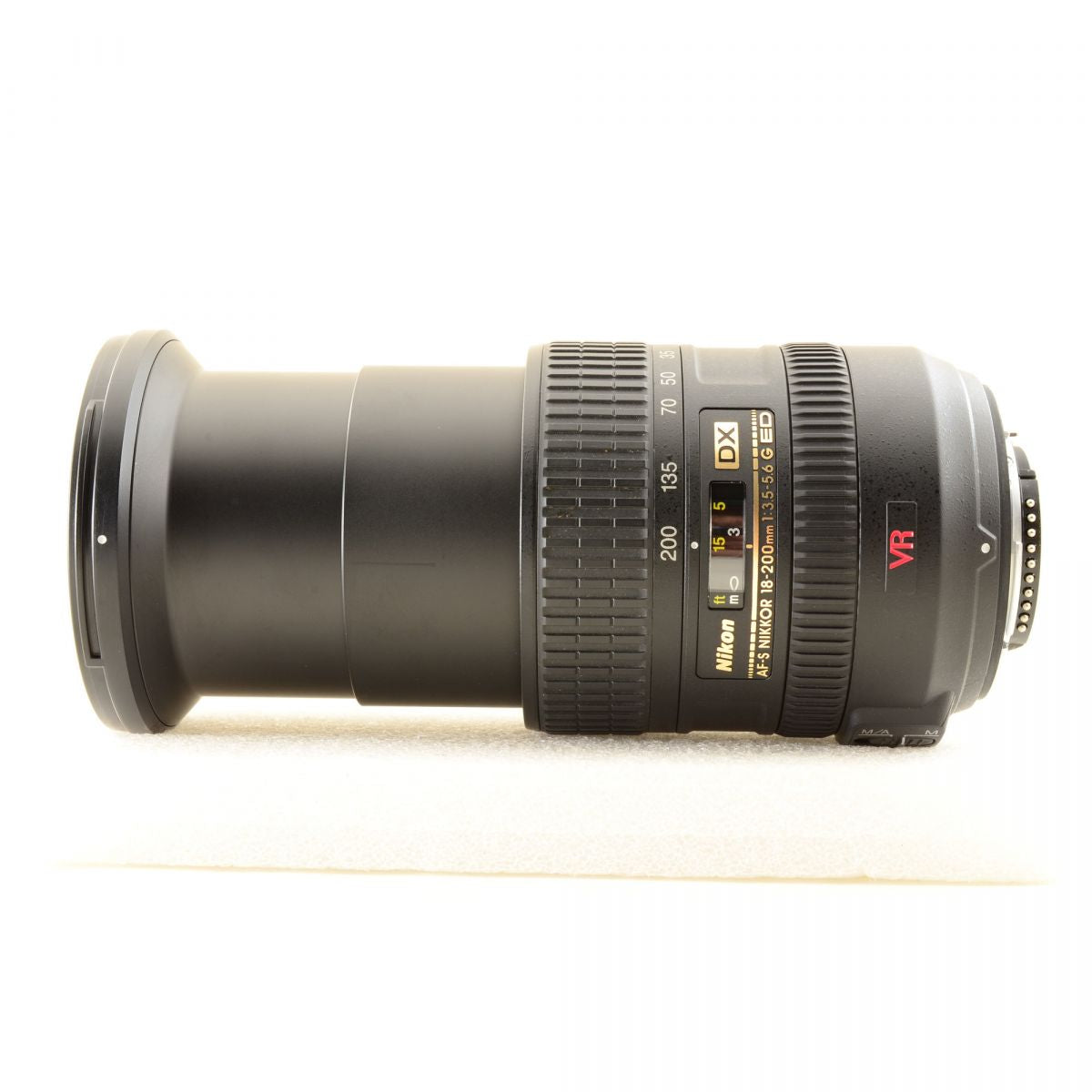 【中古】Nikon D300 AF-S DX 18-200mm f/3.5-5.6G ED VR 一眼レフ ズームレンズ デジカメ ニコン