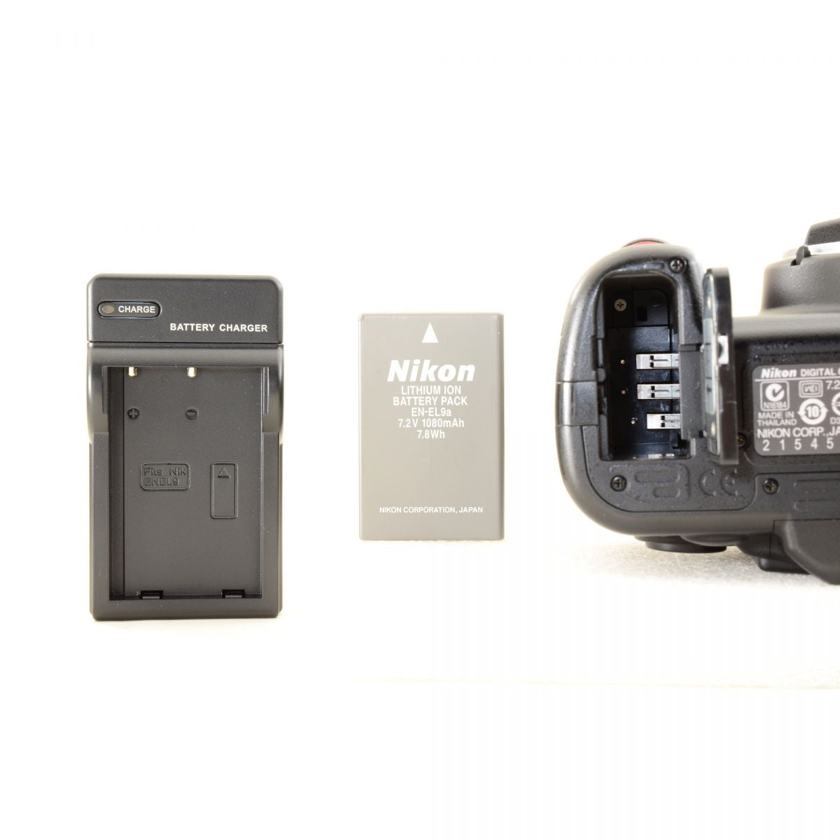 Nikon D5000 12.3MP DX AF-S 55-200mm F4-5.6G ED VR 一眼レフ デジカメ ニコン
